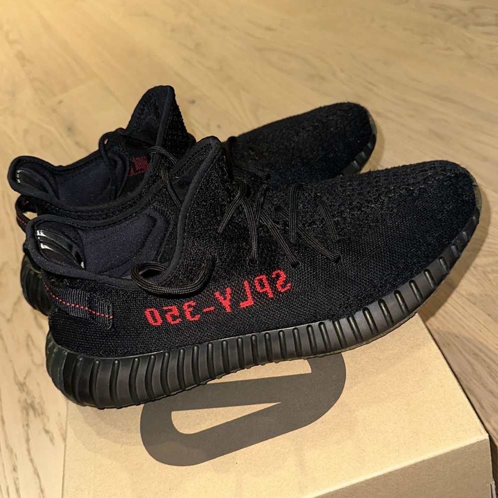 Adidas Yeezy Boost 350 V2 Bred - Black/Red - Picture 2 of 7